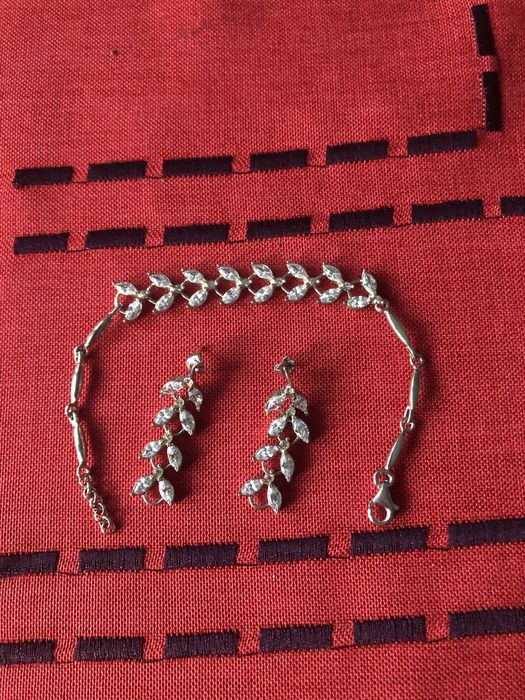 Srebrne kolczyki i bransoletka
