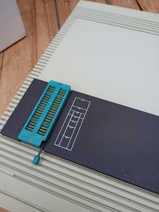 Programator UNIPROG WG - programator Epromów stare BIOSy