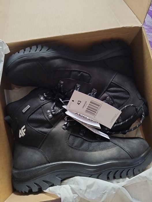 Polecam!!! NOWE trekkingowe 4F model OBMH259