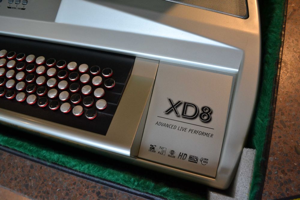 Orgon Ketron XD8 Com Pedaleira