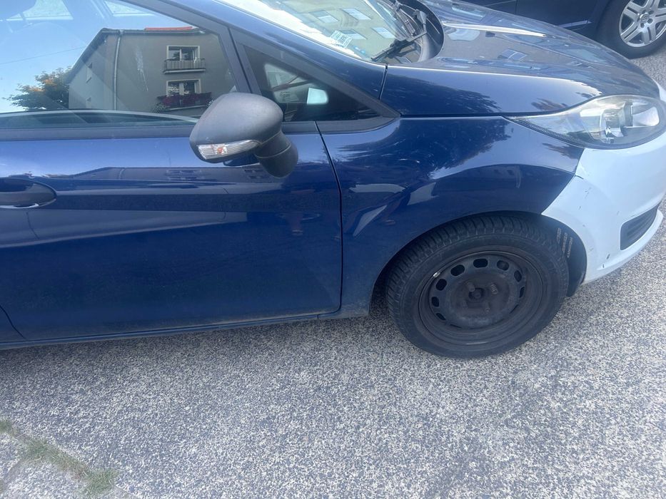 Syndyk Sprzeda samochód Ford Fiesta