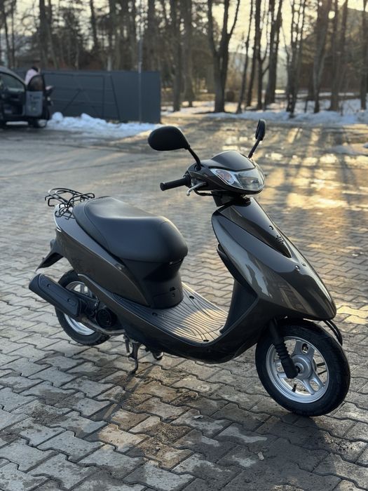 Скутер Honda dio 68