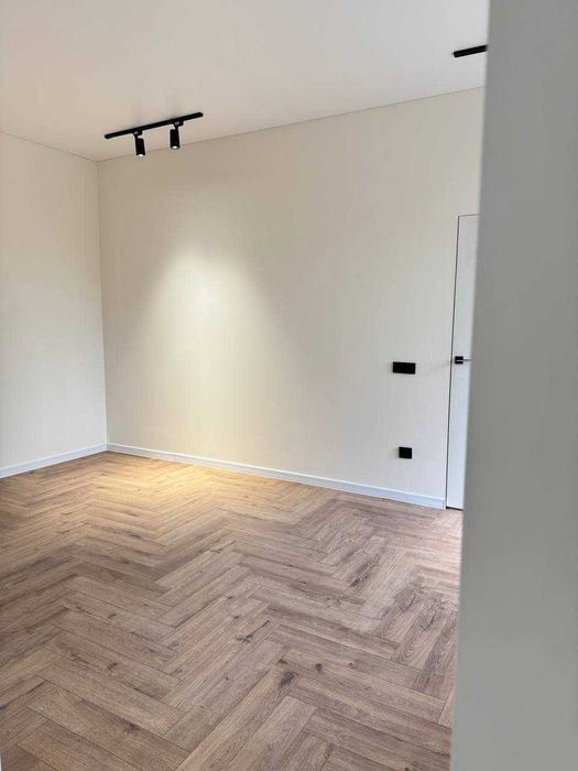 Продається простора 2-кімнатна квартира в новобудові