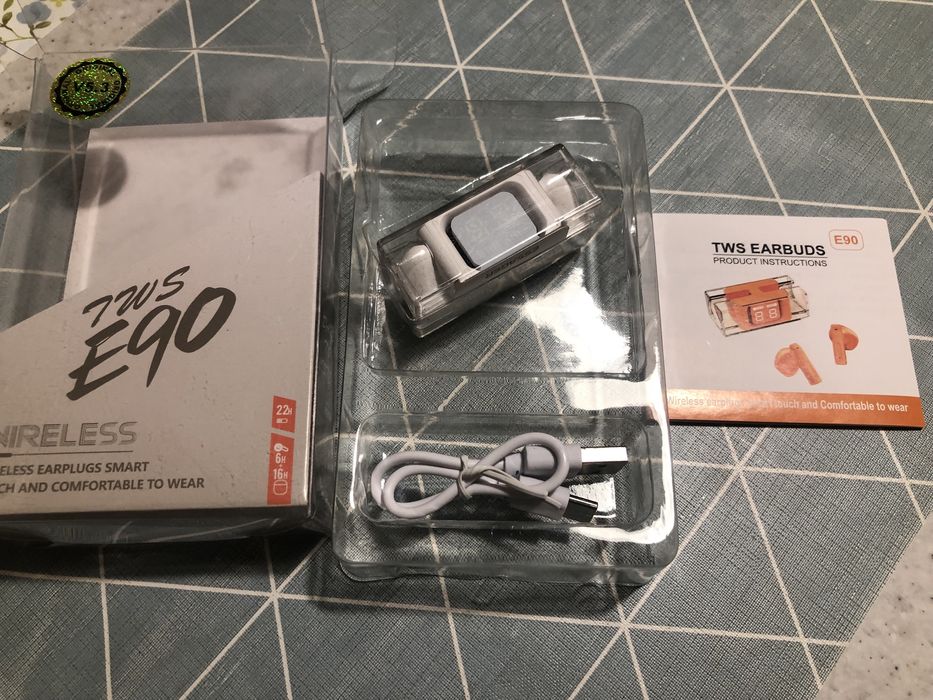 TWS-навушники E90 Bluetooth 5.3