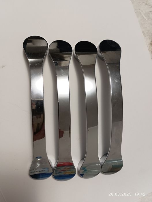 Uchwyty meblowe, 11 szt.,  stał nierdzewna, srebrne, rozstaw 128 m