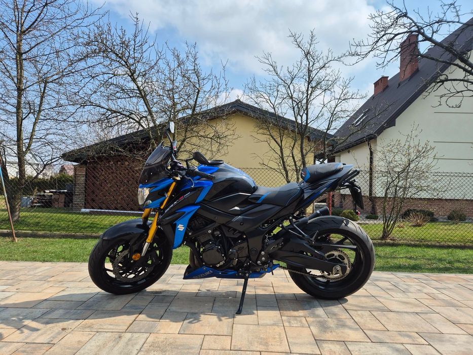 SUZUKI GSX-S 750 2018