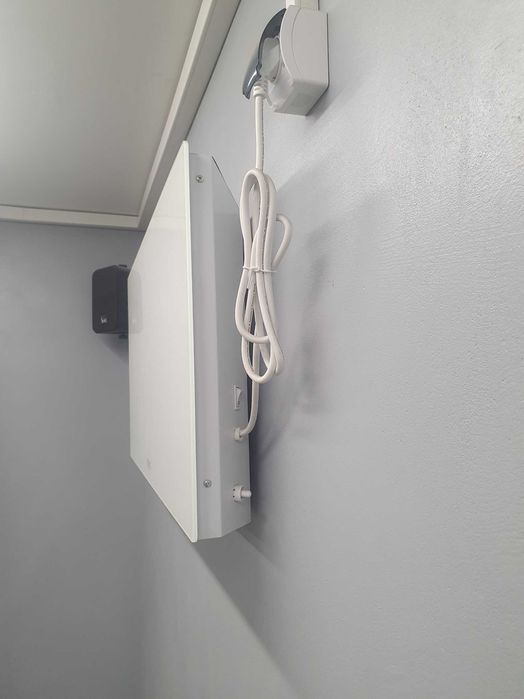 2 szt Grzejniki Eberg 2x2kw OKAZJA