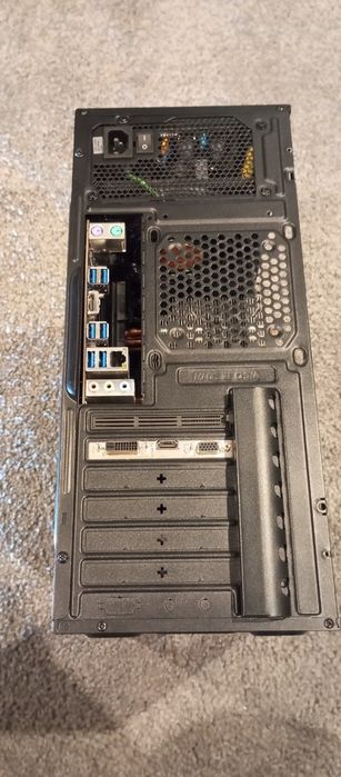 ТОРГ/ Пк+монітор/i5-9600k/GT 730/240 ssd/16 озу