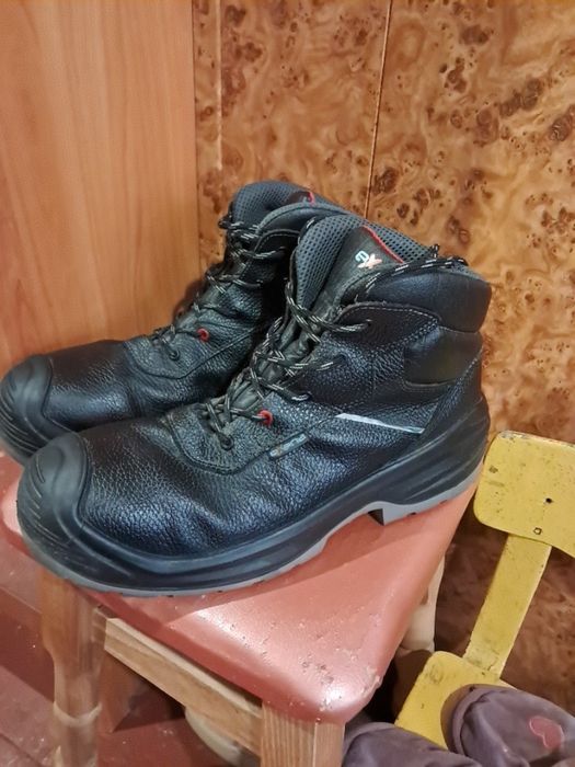 Берци Exena 45 розмір