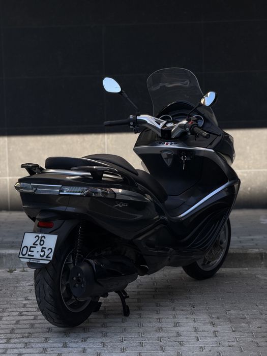 PIAGGIO X10 350 - Impecável!