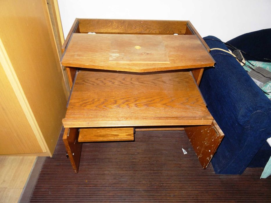 Столы стулья .б/у. Германия.