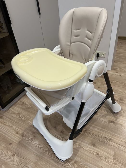 Стілець для годування Carrello Slella