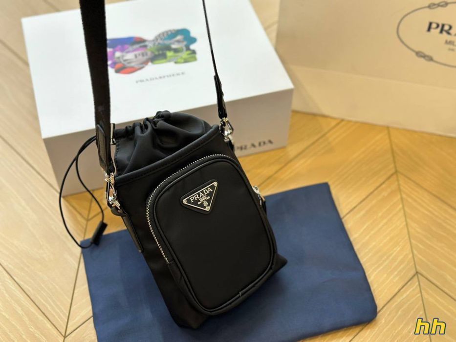 Сумка мешок Prada маленькая через плечо мужская женская унисекс