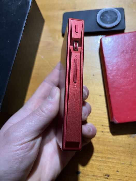 Hi-Res плеер FiiO X5  Червоний