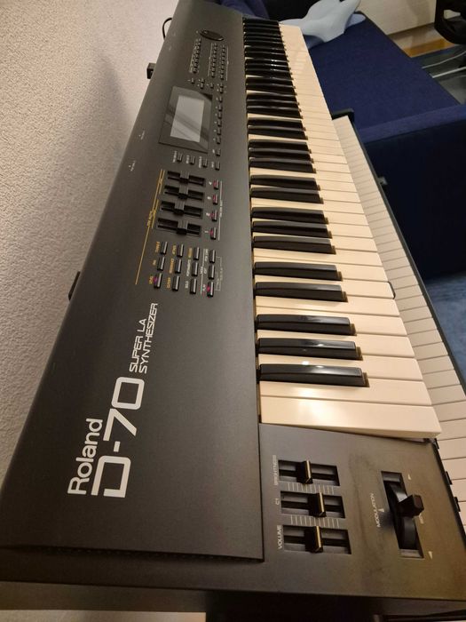 Roland D 70 flagowy syntezator