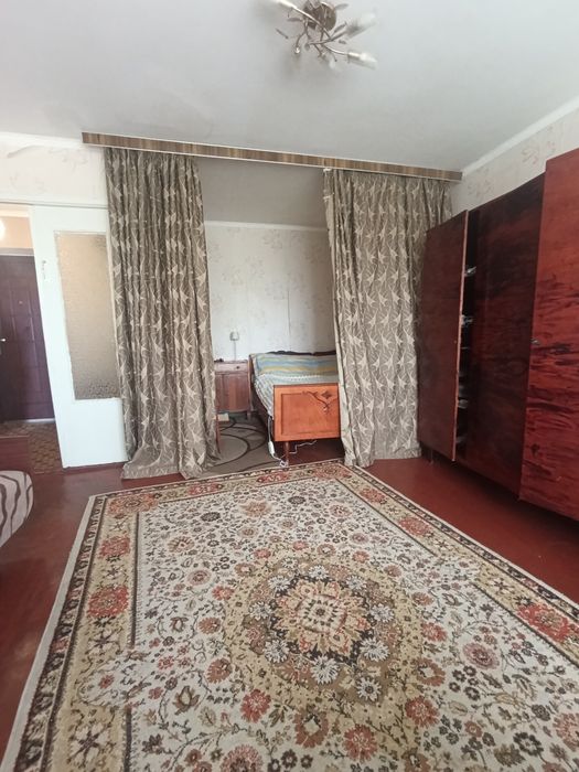 Продаж 1 кімнатної квартири в центрі Димера