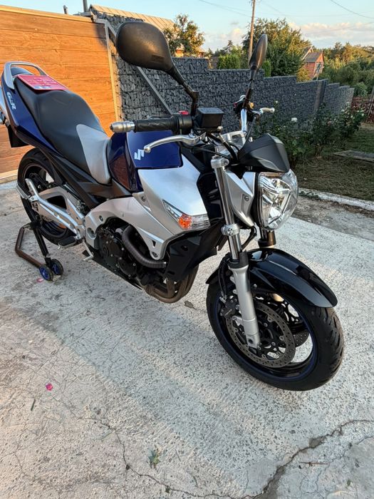 Продам suzuki gsr АBS  600