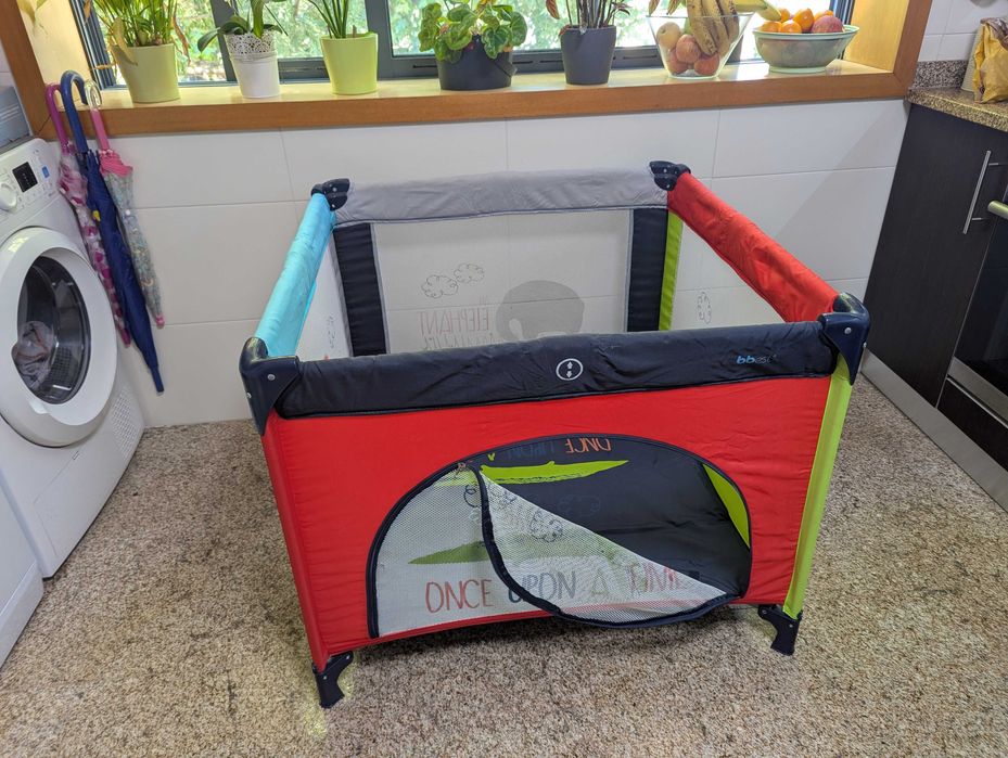 Parque infantil quadrado BBest