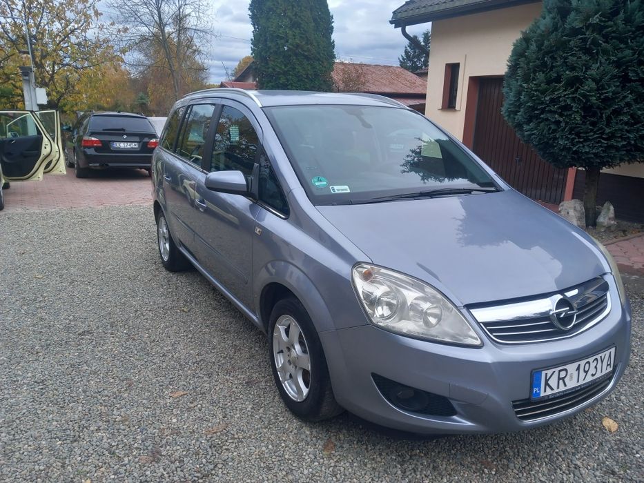 Opel Zafira 18.b klima