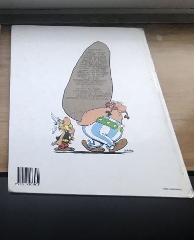 2 livros Asterix 1 edição editora Dargod (em francês)