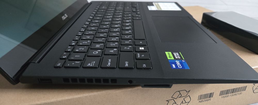 Ігровий ноут Asus Q530V(i7 13620H/16GB/512GB NVMe/GFRTX3050/6GB GDDR6)