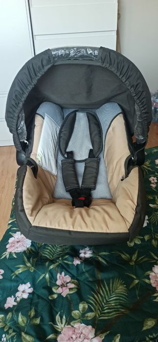 fotelik hauck lifesaver zero plus universal 0-13 kg.