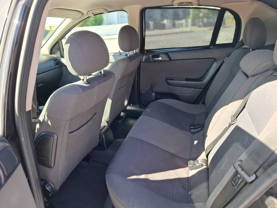 Opel Astra 2.0 100cv