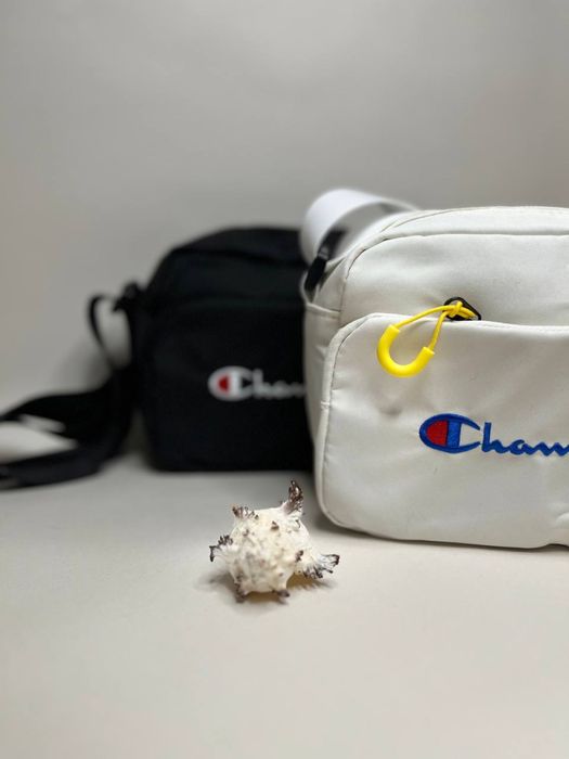 Сумка Champion.