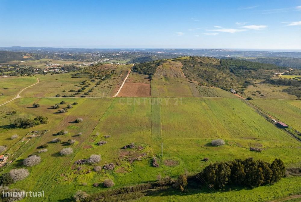 Terreno Agrícola em Budens, Vila do Bispo com 2960 m2