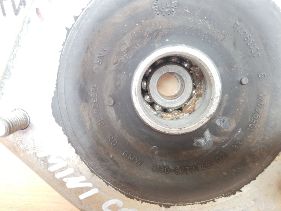 Mini Countryman R60 10-16 Опора амортизатора переднего 3130-6772749
