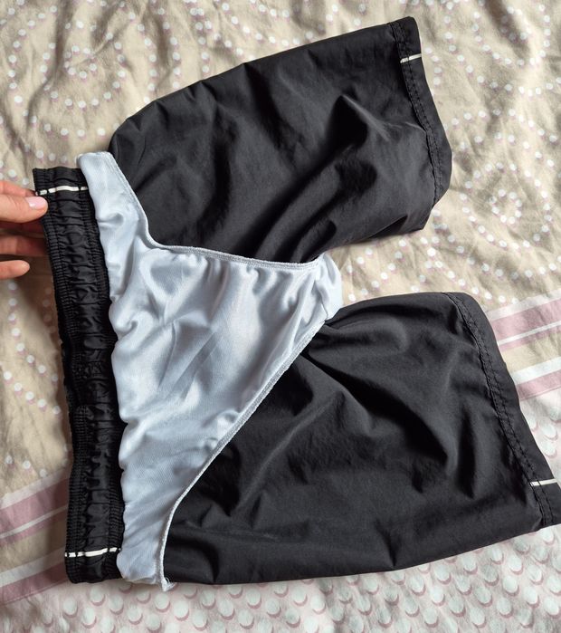 Czarne kąpielówki H&M S