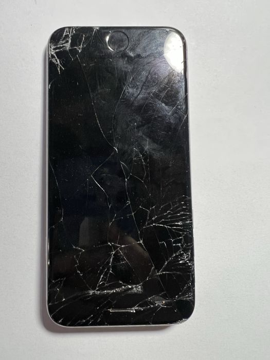 Срочно мобільний телефон Meizu, iphone, nokia, sonyMAX4 Pro модель M462 побитий екран