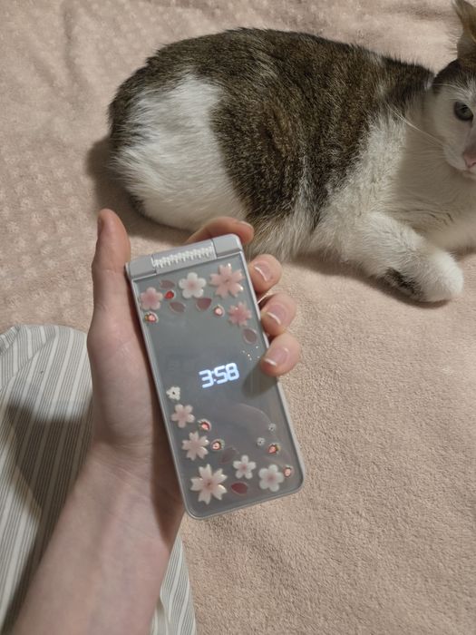 Aquos Sharp 601sh