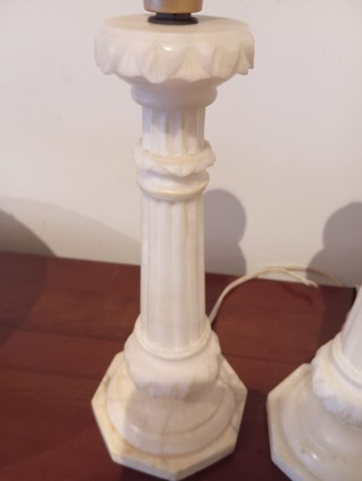 Base candeeiro de cabeceira em pedra mármore (par)