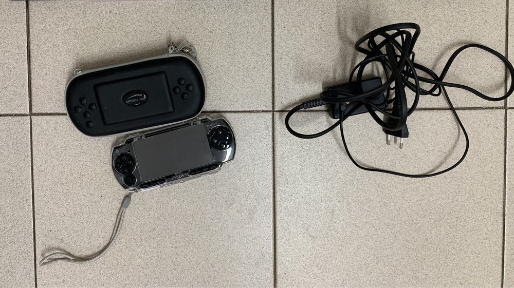 Jogos para PSP portable - cada 2€ Carnaxide E Queijas • OLX Portugal