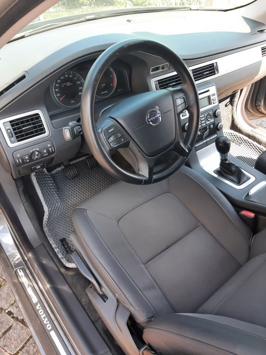 Продам Volvo V 70