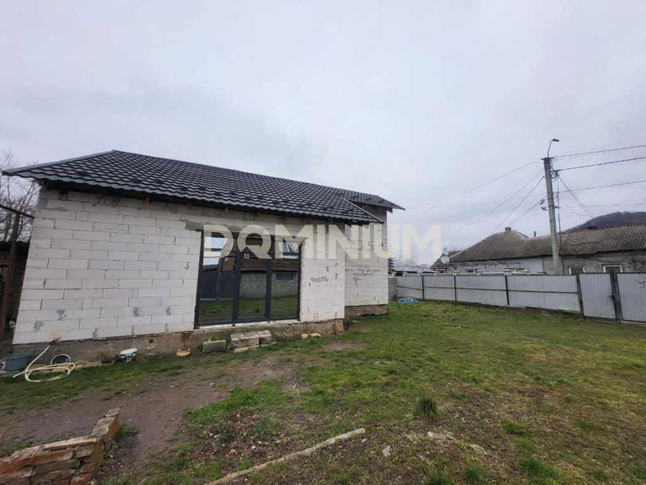 Продаж будинку з євро-ремонтом м Виноградів