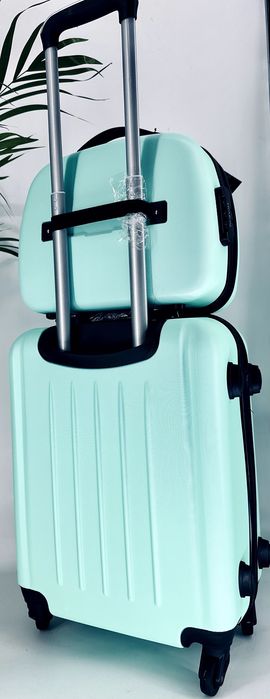 Zestaw walizek walizka i kuferek miętowy