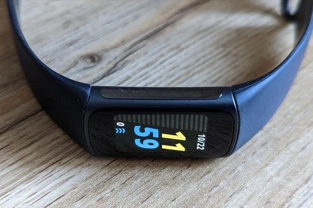 Smartwatch Google  Fitbit Charge 5 Czarny