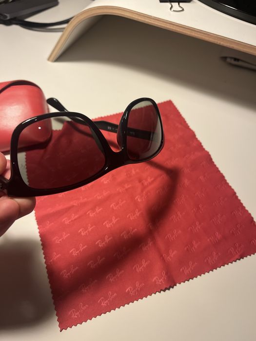 Óculos de Sol RayBan Modelo 4181