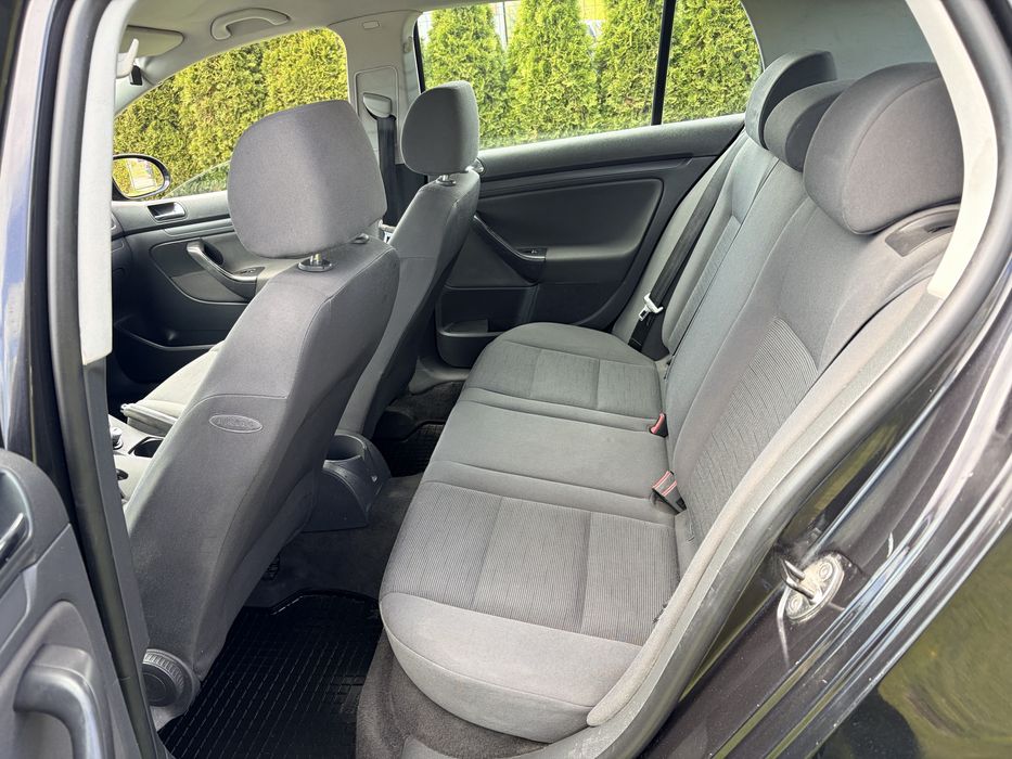 Volkswagen Golf V***1.9 TDi***W Dobrym Stanie **Klimatyzacja***5-D