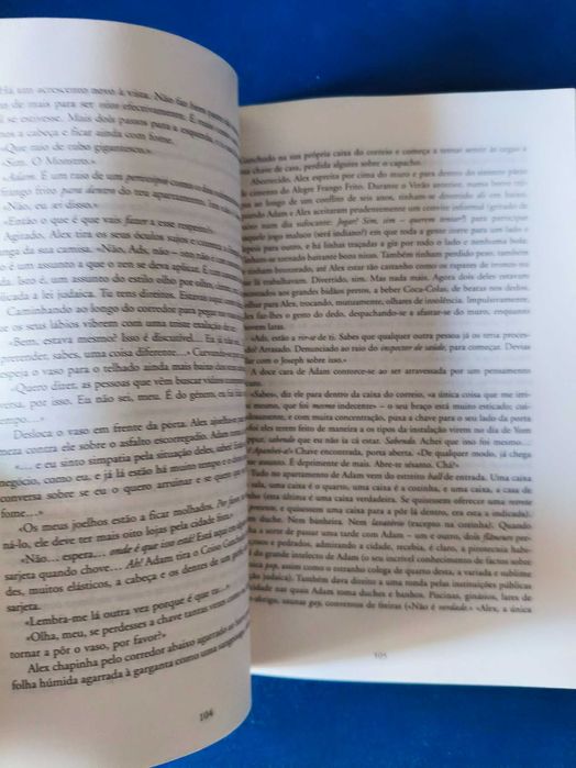 Livro "O Homem dos Autógrafos" - Zadie Smith (Ed. Dom Quixote)