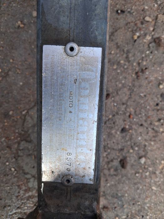 Vendo reboque tuniauto moto 4