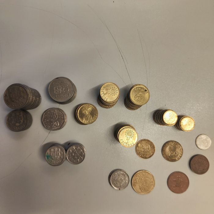 Moedas antigas para venda