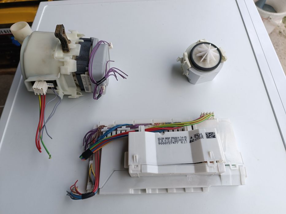 Запчастини посудомийки Bosch