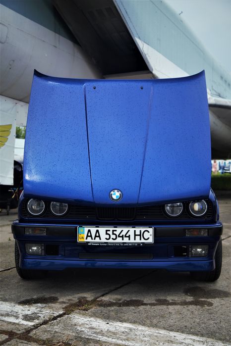 BMW E30, 1985 року ідеальний стан .