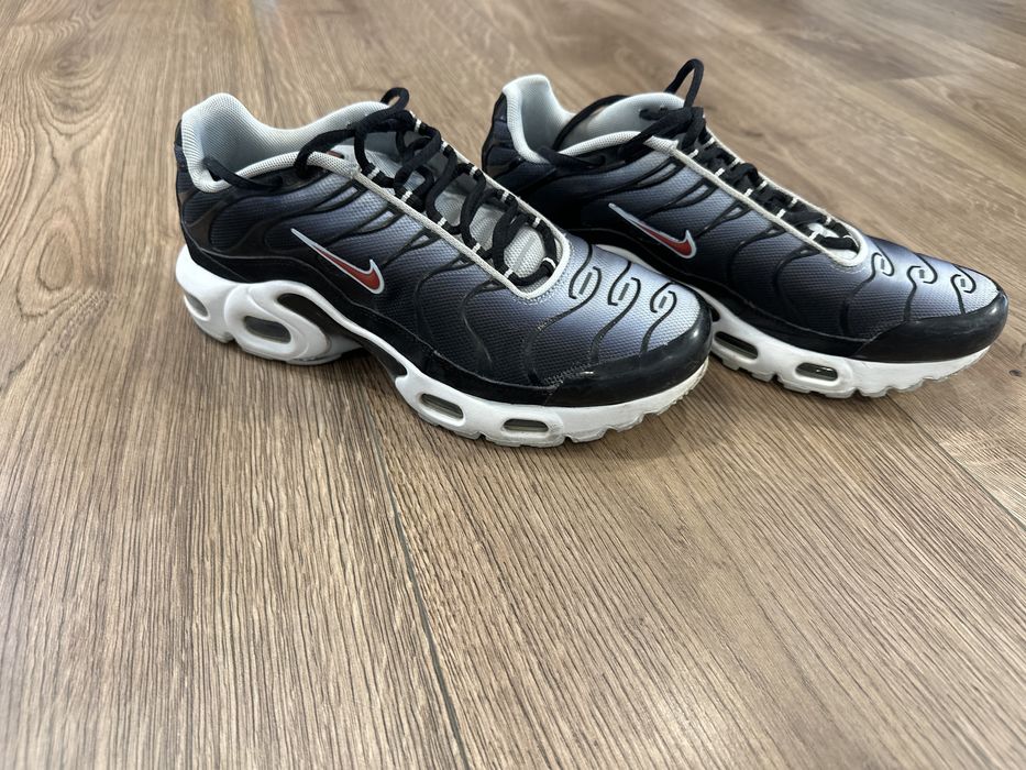 кросівки Кросівки Nike Air Max Tn  оригинал розмір 39