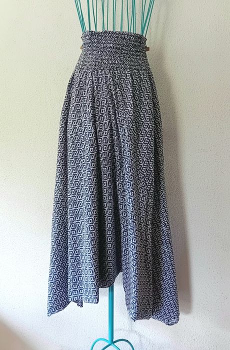 Calças Novas - India, Nepal, Capulana...