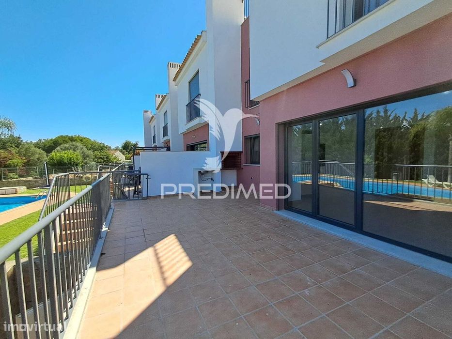 Moradia T3 Condominio Privado
