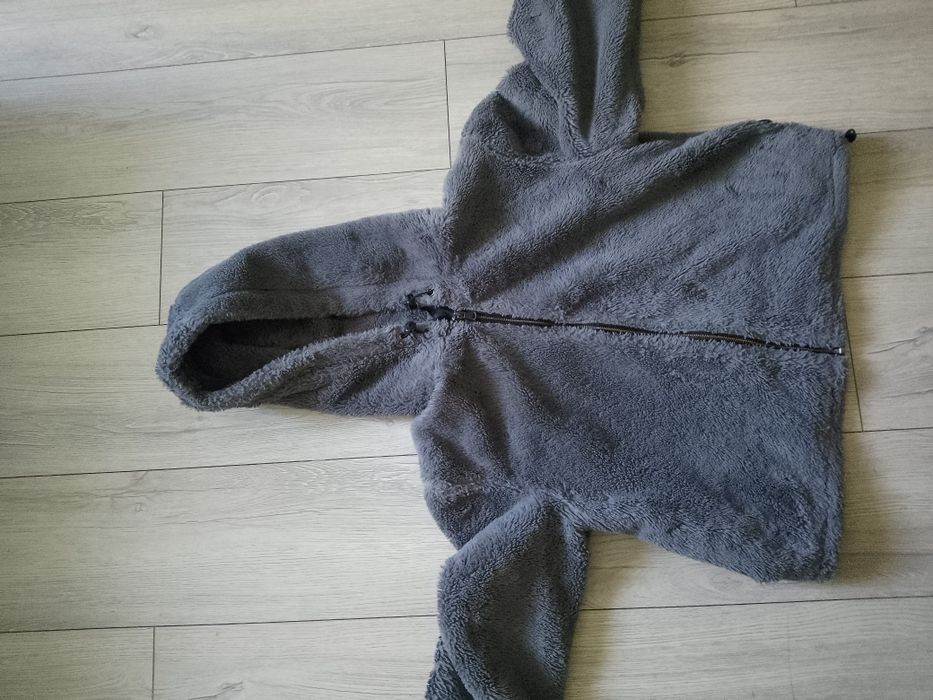 Szare sztuczne futerko Primark